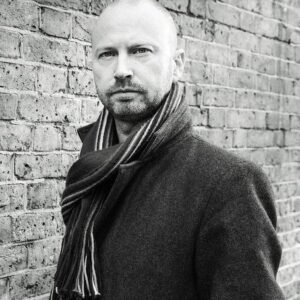 تصویر هنرمند Adam Inglis