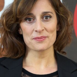 تصویر هنرمند Clara Segura