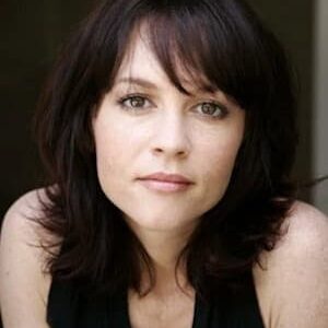 تصویر هنرمند Olivia Burnette