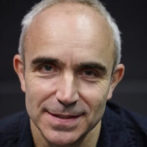 تصویر هنرمند Alexis Latham