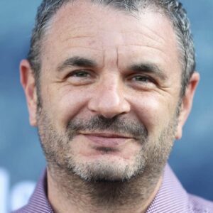 تصویر هنرمند Adam Kolbrenner