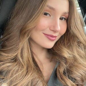 تصویر هنرمند Ilayda Akdoğan