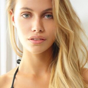 تصویر هنرمند Juliane Snekkestad