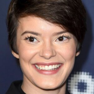 تصویر هنرمند Emily Hinkler