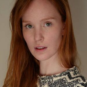 تصویر هنرمند Elizabeth Kinnear