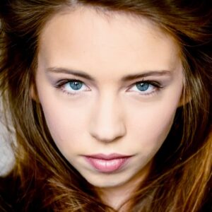 تصویر هنرمند Luna Mijović