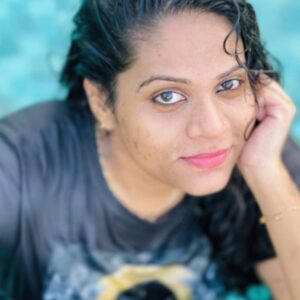 تصویر هنرمند Riya Saira