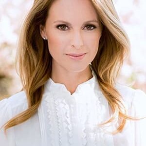 تصویر هنرمند Victoria Arbiter