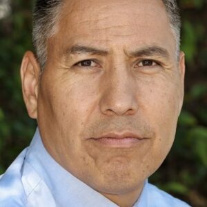 تصویر هنرمند Myrton Running Wolf