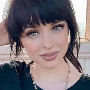 تصویر هنرمند Miffy Englefield