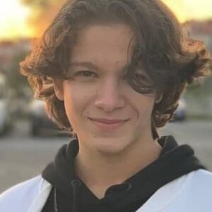 تصویر هنرمند Doğan Can Sarıkaya