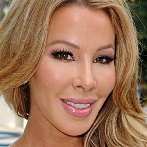 تصویر هنرمند Lisa MacKay