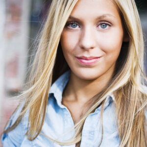 تصویر هنرمند Katelyn Mager