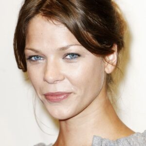 تصویر هنرمند Jessica Schwarz