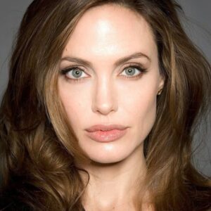 تصویر هنرمند Angelina Jolie