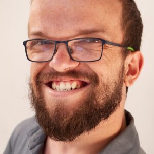 تصویر هنرمند George Coppen