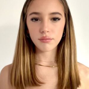 تصویر هنرمند Linda Zampaglione