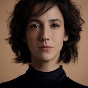 تصویر هنرمند Camila Márdila