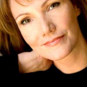 تصویر هنرمند Danette MacKay