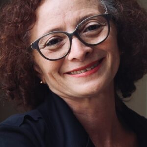 تصویر هنرمند Marcélia Cartaxo