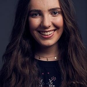 تصویر هنرمند Julia Lewenfisz-Górka