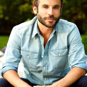 تصویر هنرمند Austin Stark