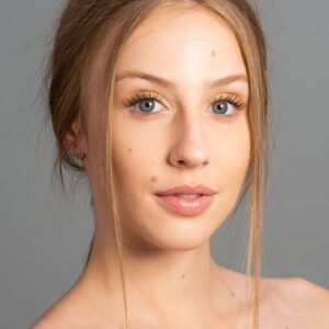 تصویر هنرمند Denisse Peña