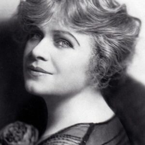 تصویر هنرمند Daisy Belmore