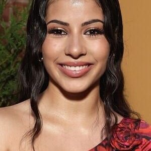 تصویر هنرمند Kyndra Sanchez