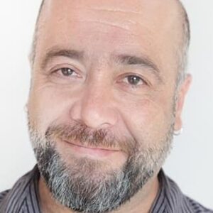 تصویر هنرمند Roberto Prieto