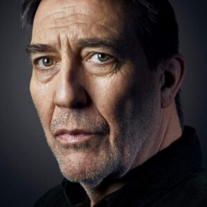 تصویر هنرمند Ciarán Hinds