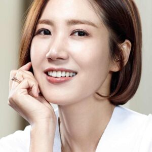 تصویر هنرمند Yoo Ho-jeong