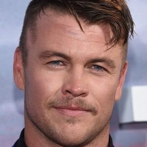 تصویر هنرمند Luke Hemsworth