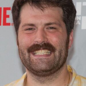 تصویر هنرمند Chuck MacLean