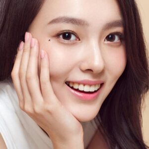 تصویر هنرمند Yang Zhiying