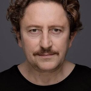 تصویر هنرمند Emir Çiçek