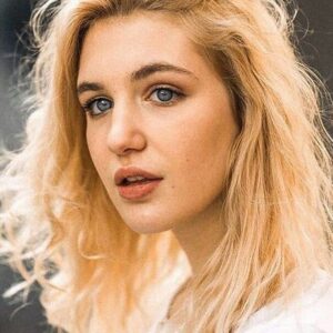 تصویر هنرمند Sophie Nélisse