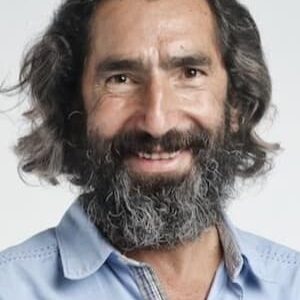 تصویر هنرمند Adnan Kürkçü