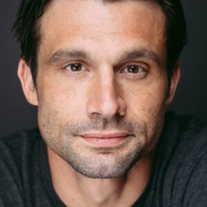 تصویر هنرمند Dillon Casey