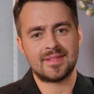 تصویر هنرمند Serhii Chebotarenko