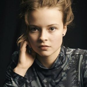 تصویر هنرمند Josephine Blazier