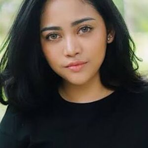 تصویر هنرمند Rachel Vennya