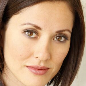 تصویر هنرمند Christine McLain