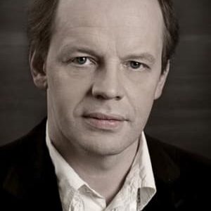 تصویر هنرمند Hendrik Toompere Jr.