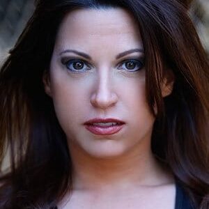 تصویر هنرمند Michelle Romano