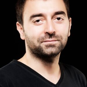 تصویر هنرمند Cem Uslu