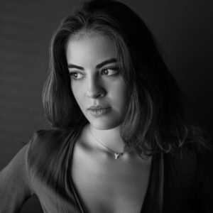 تصویر هنرمند Yağmur Elif Seber