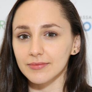 تصویر هنرمند Lauren Patten