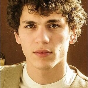 تصویر هنرمند Eduardo Valdarnini