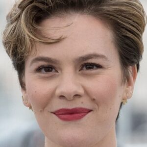 تصویر هنرمند Zahra Doumandji